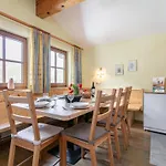 Schweizerhof Arnika * Хубен