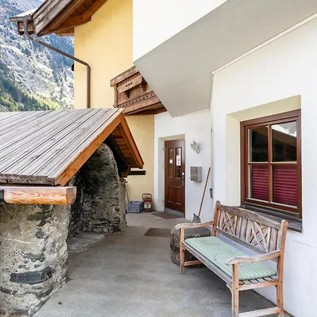 Appartamento Schweizerhof Arnika