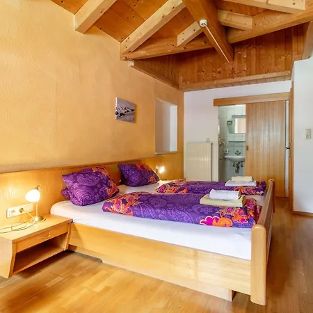 Schweizerhof Arnika Apartment