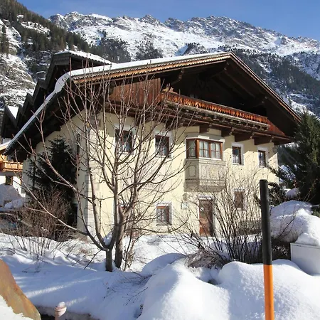 Schweizerhof Arnika Apartment